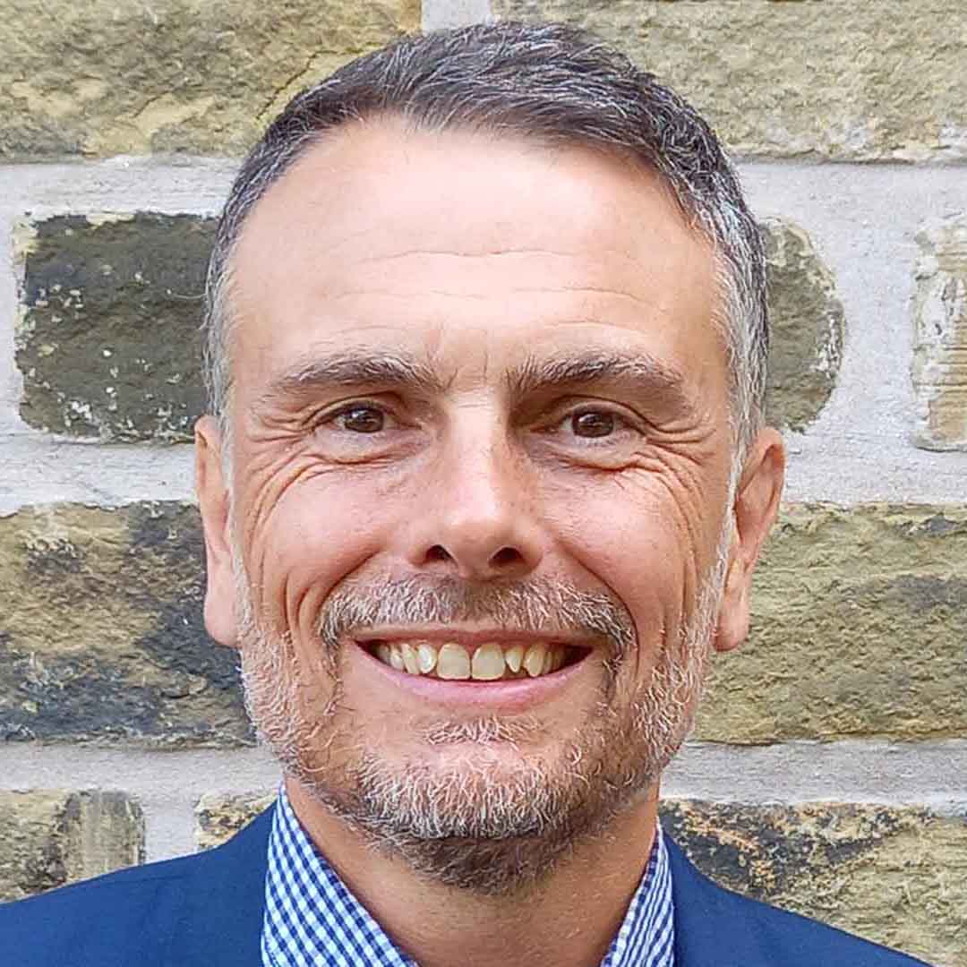 Dr Wayne Bailey