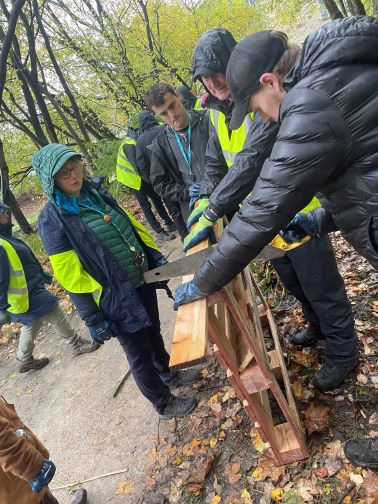 Kirklees College-preparing the palettes for the bug hotels